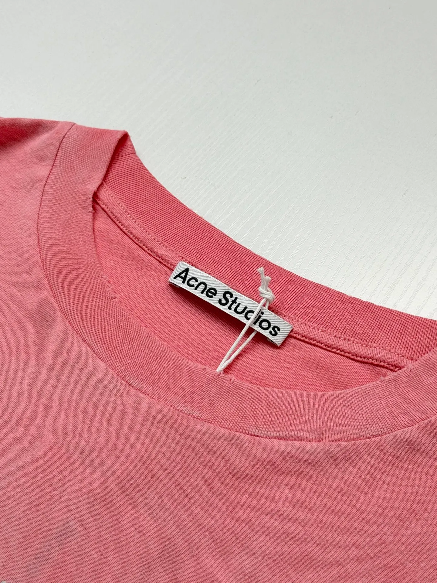 Acne Studio T 145g/㎡ 85 15 ， ， Breathable ， ， ， ， ， ； Retro ； 、 ， ， Retro ， 、 ， ， Retro Size：S/M/L/XL